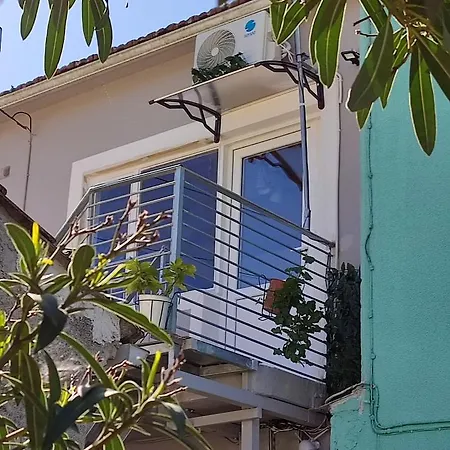 Orfea's House-cozy House In A Village Apartment